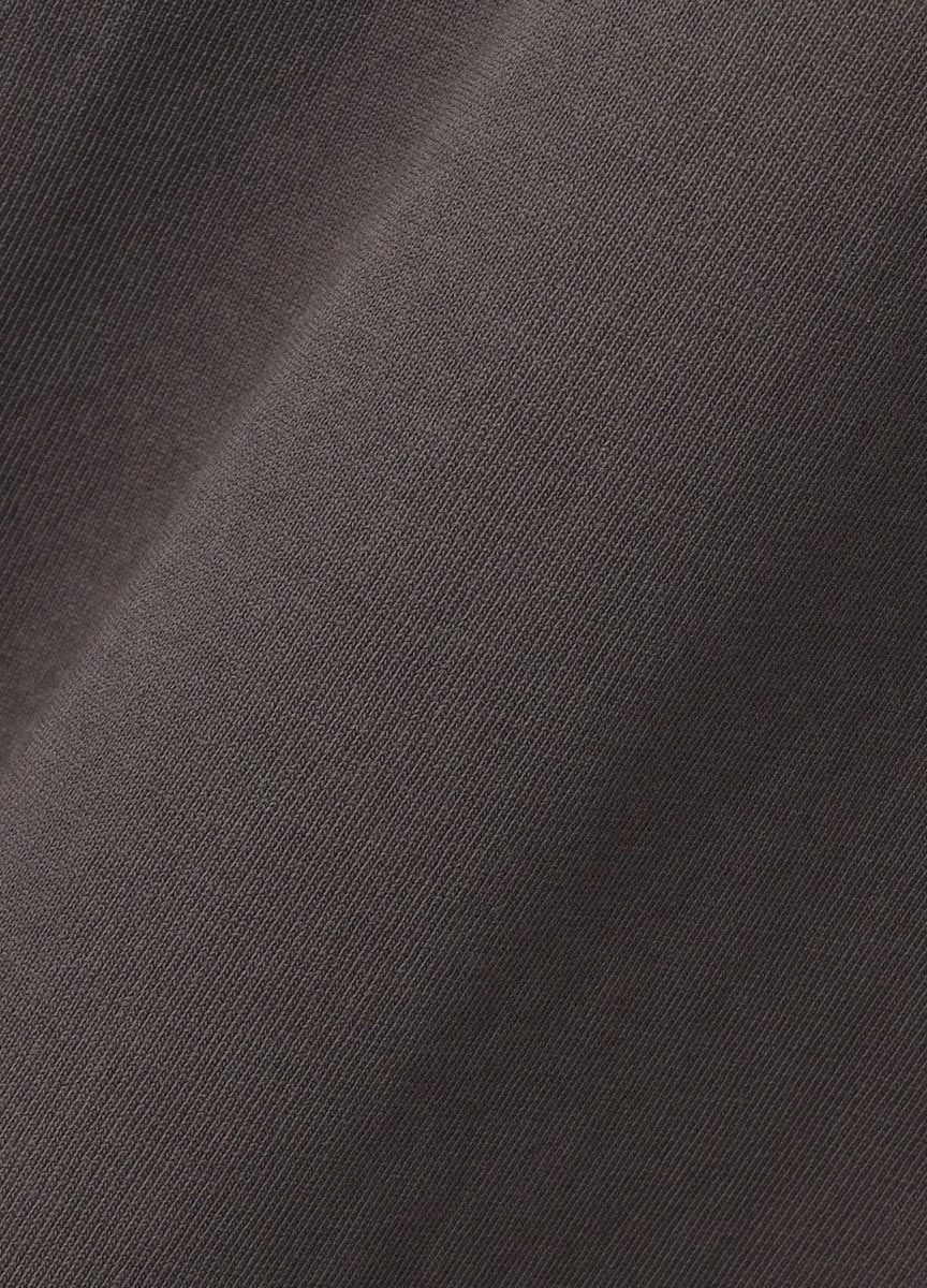004 9