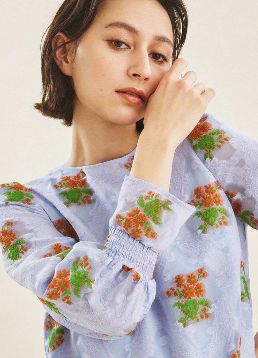 Grace Continental 蔚藍海岸緹花上衣