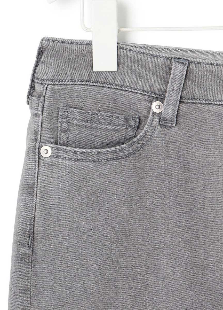 004 (18)