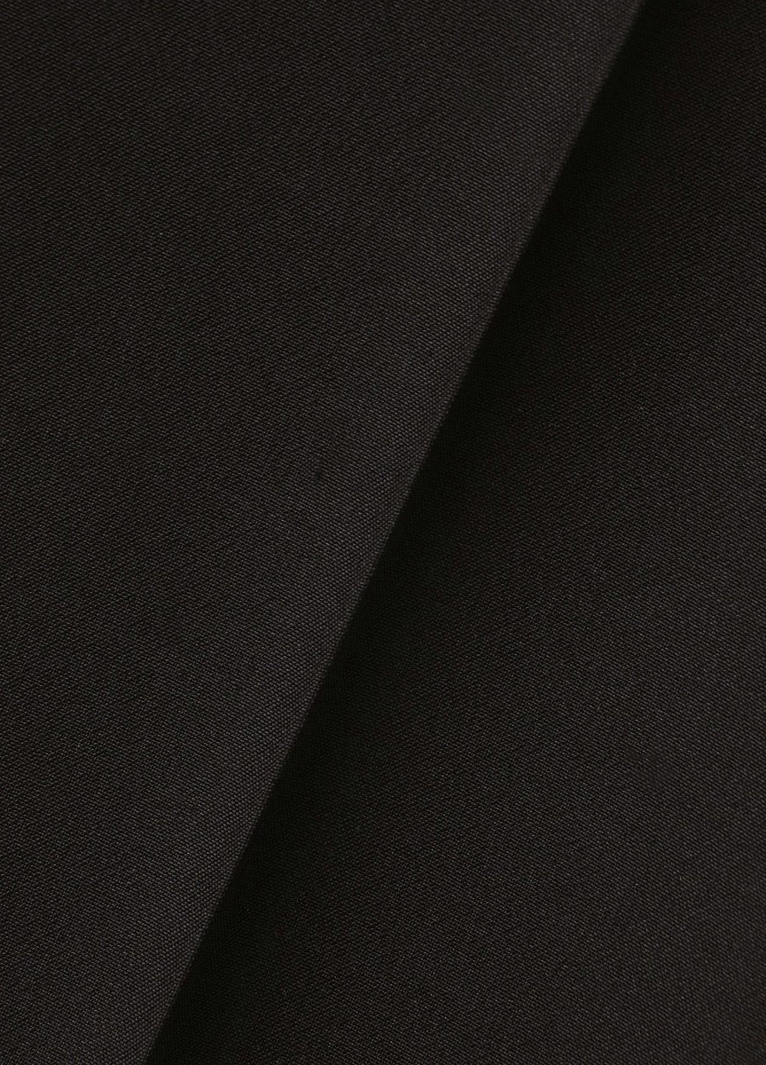 005 (8)
