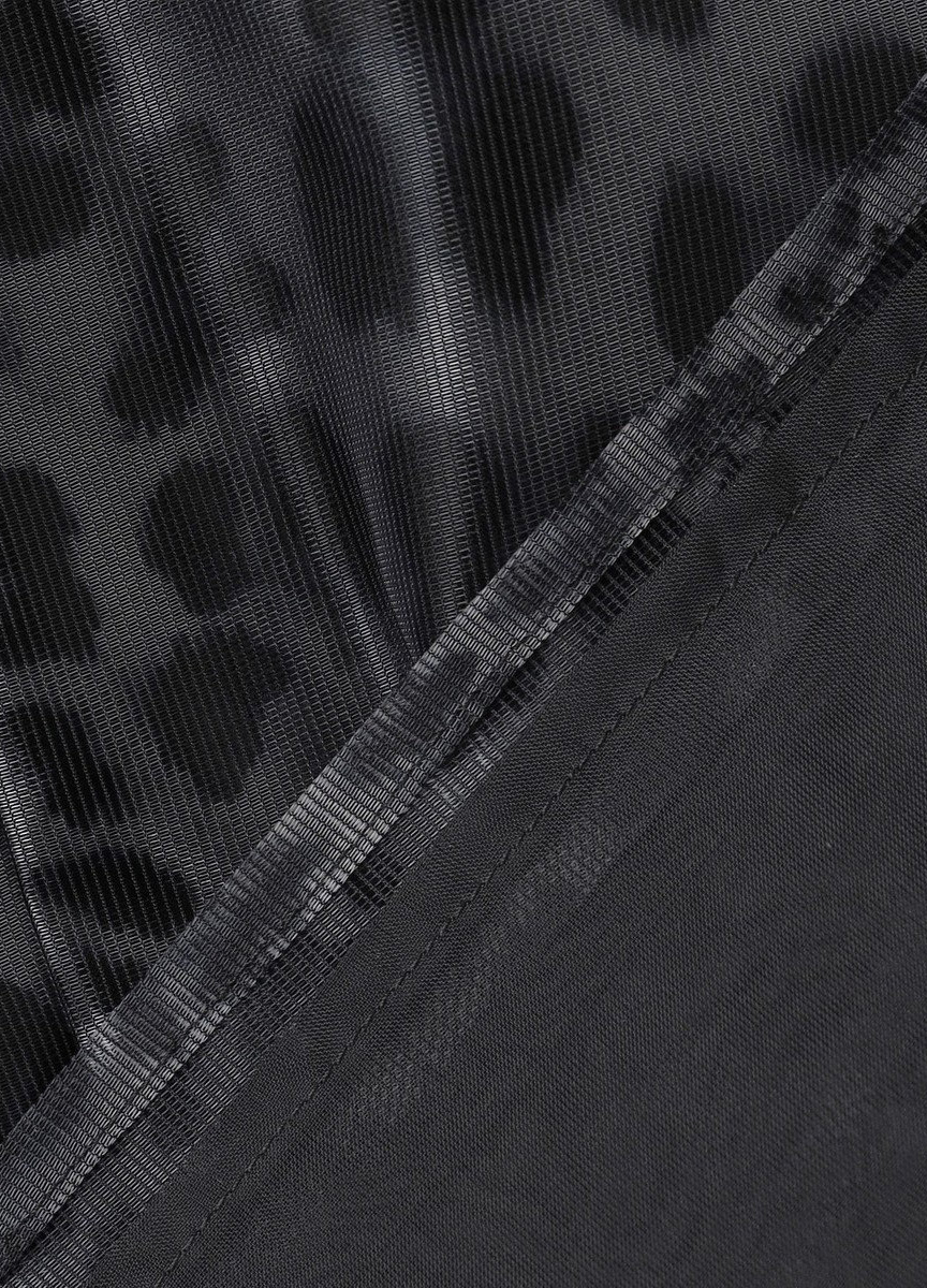 704 (1)