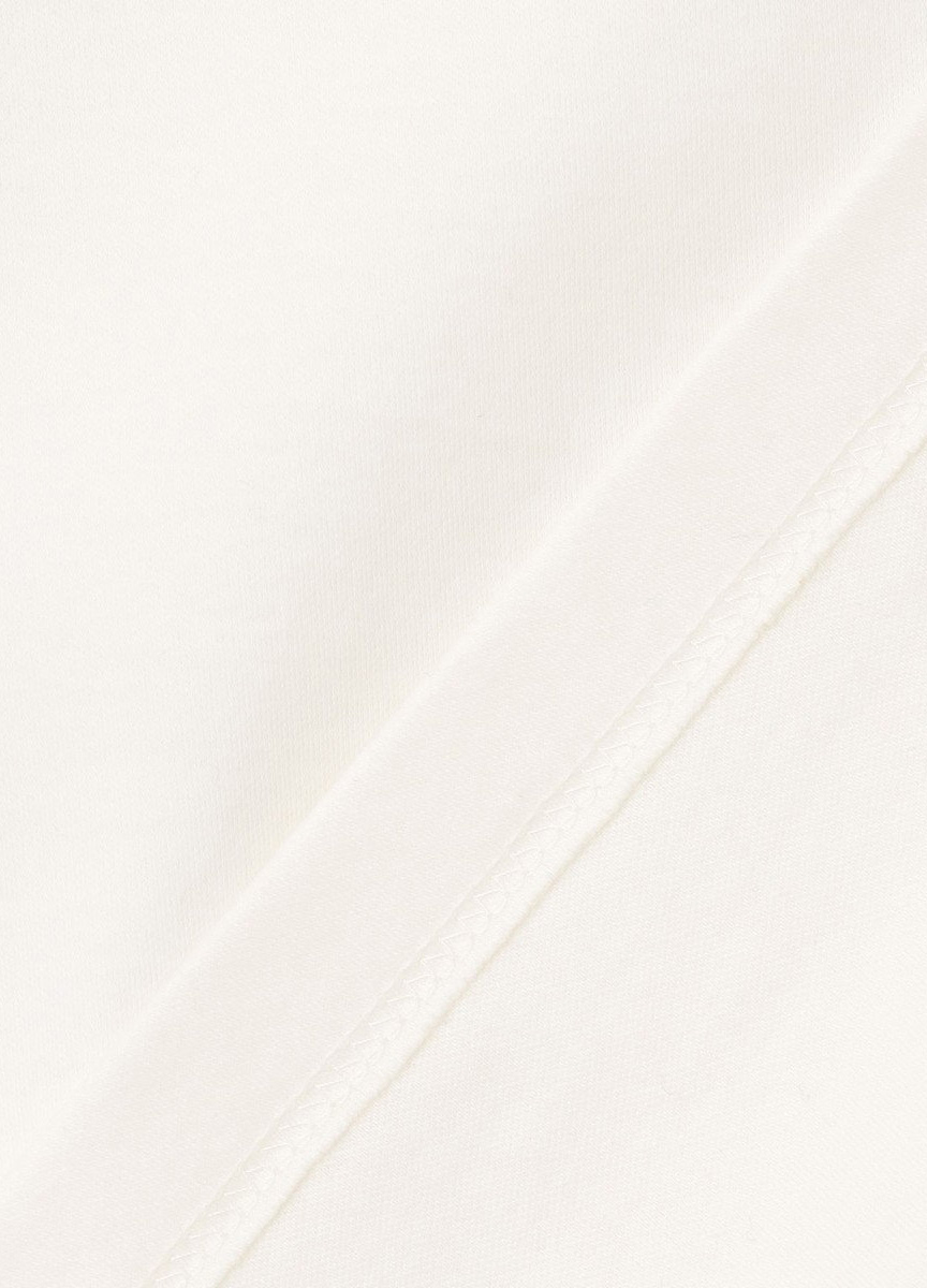 001 (11)